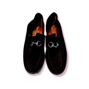 Men’s Gucci Suede Loafers size 6.5 M